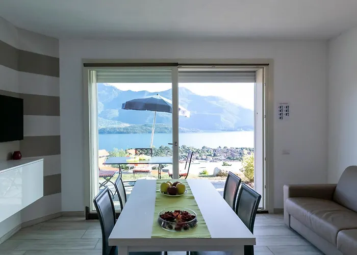 La Collinetta View Vercana